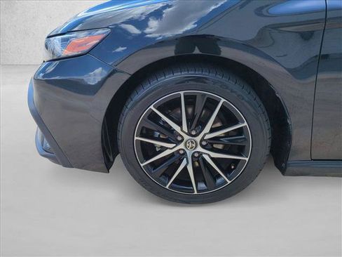 Certified 2024 Toyota Camry SE FWD image 23