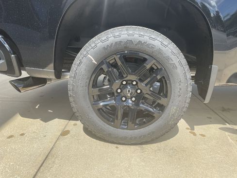 New 2026 Chevrolet Silverado 1500 Custom w/ Turbomax Blackout Package image 9