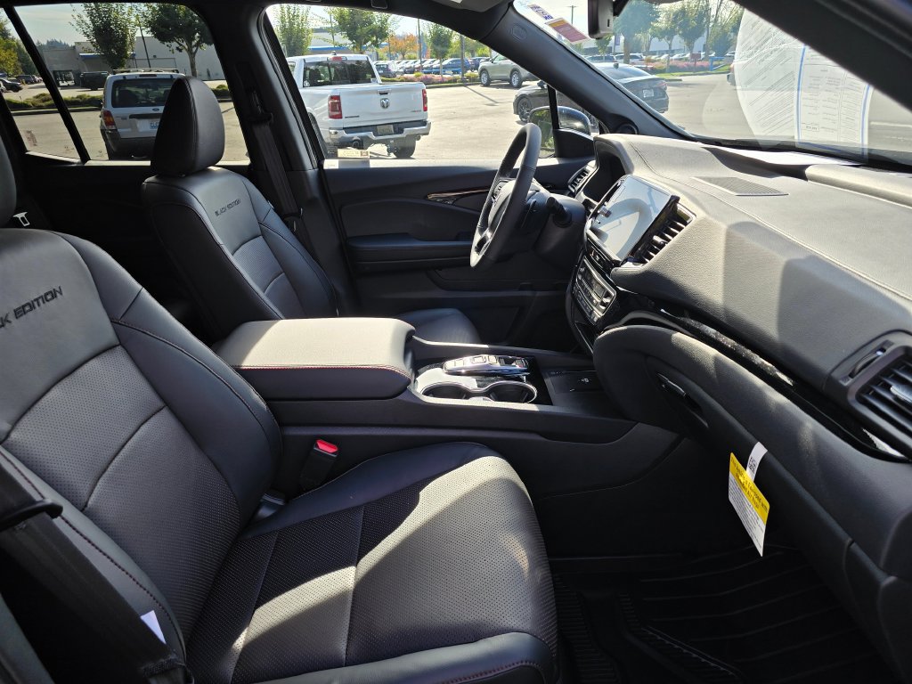 Certified 2026 Honda Ridgeline Black Edition image 5