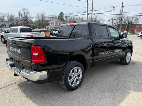 New 2026 RAM 1500 4x4 Crew Cab image 6