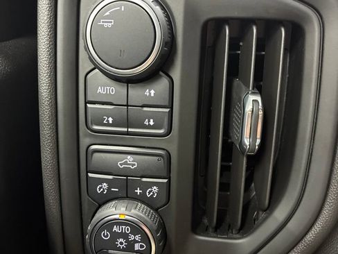 Used 2020 Chevrolet Silverado 1500 W/T w/ WT Value Package AWD/4WD image 13