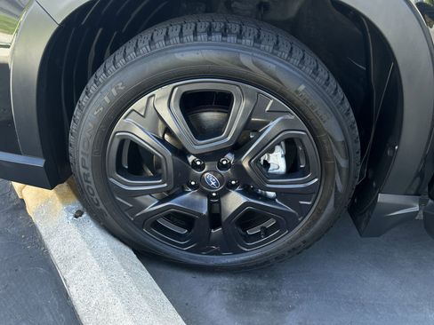 Used 2023 Subaru Ascent Onyx Edition Limited AWD/4WD image 19