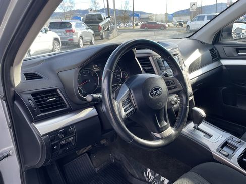 Used 2013 Subaru Outback 2.5i Premium w/ All-Weather Pkg image 22