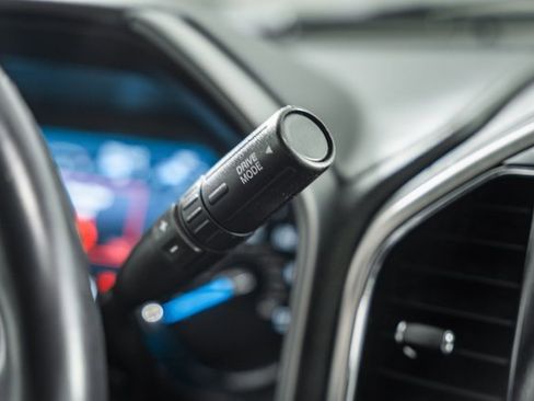 Used 2022 Ford F350 Platinum w/ Tremor Off-Road Package image 35