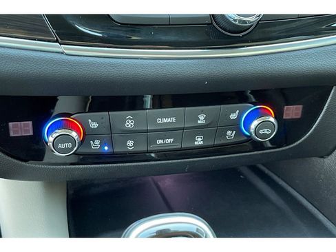 Used 2019 Buick Enclave Premium w/ Trailering Package, 5000 lbs. image 30