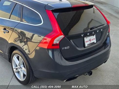 Used 2015 Volvo V60 T5 Premier image 35