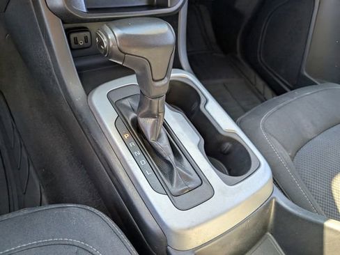 Used 2021 Chevrolet Colorado LT image 31