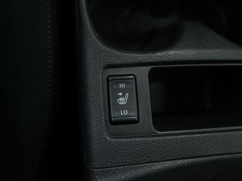 Used 2017 Nissan Rogue SV w/ Midnight Edition Package image 24