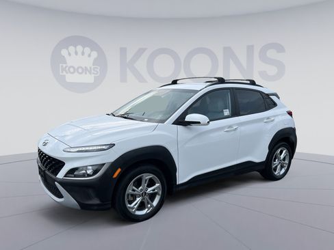 Used 2023 Hyundai Kona SEL AWD/4WD image 1