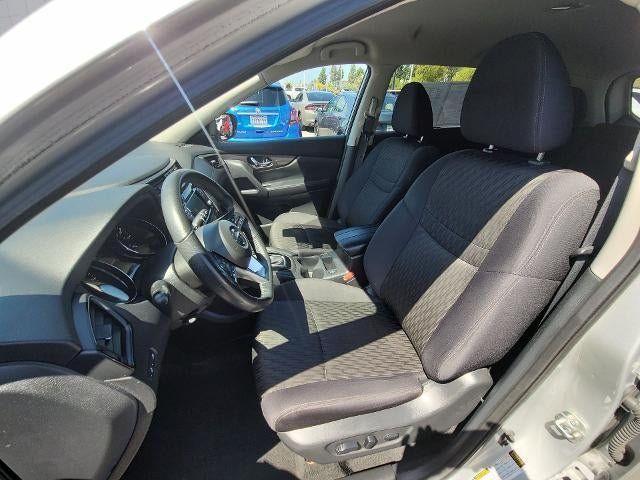 Used 2019 Nissan Rogue SV AWD/4WD image 18