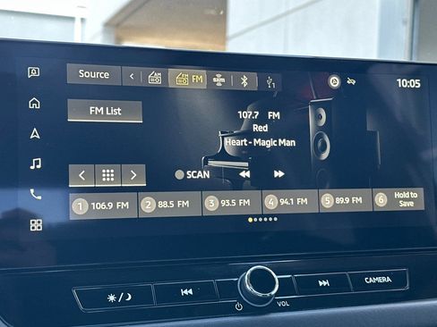 Used 2025 Mitsubishi Outlander SEL AWD/4WD image 19