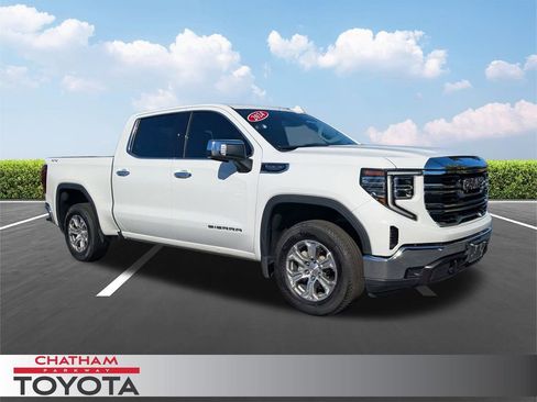 Used 2024 GMC Sierra 1500 SLT image 1