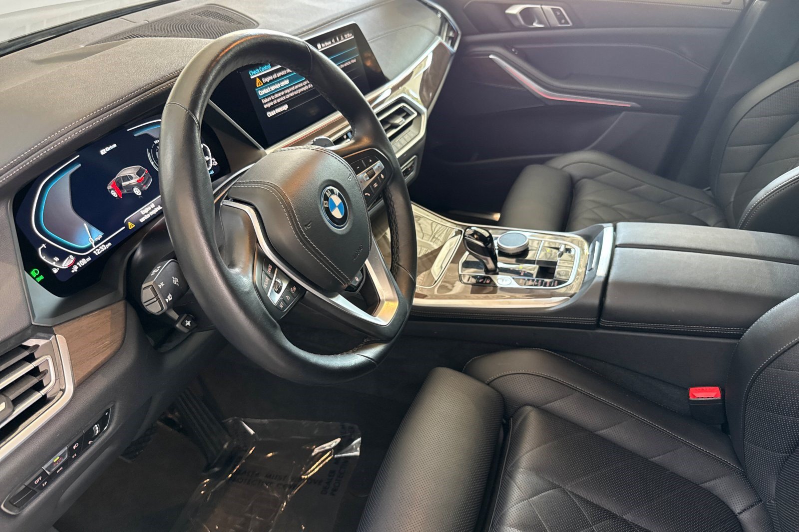 Used 2023 BMW X5 xDrive45e w/ Climate Comfort Package AWD/4WD image 11