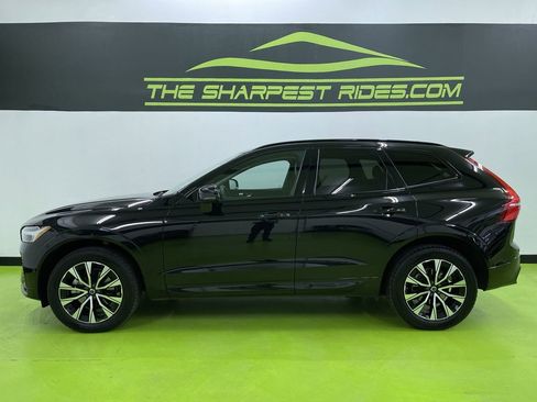 Used 2024 Volvo XC60 B5 Plus image 6