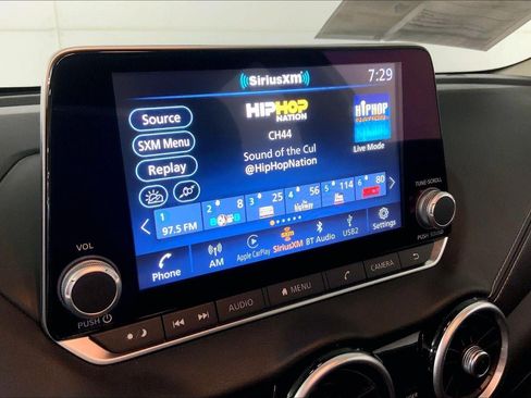Used 2025 Nissan Sentra SV FWD image 6