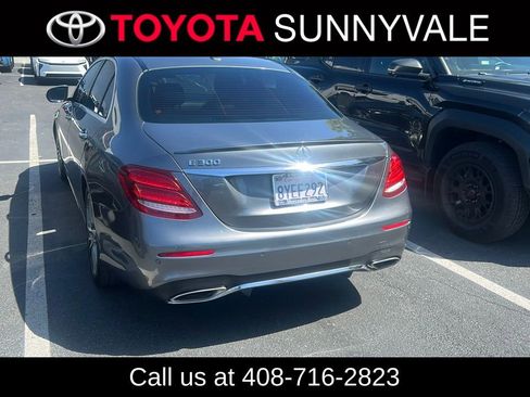Used 2017 Mercedes-Benz E 300 image 2