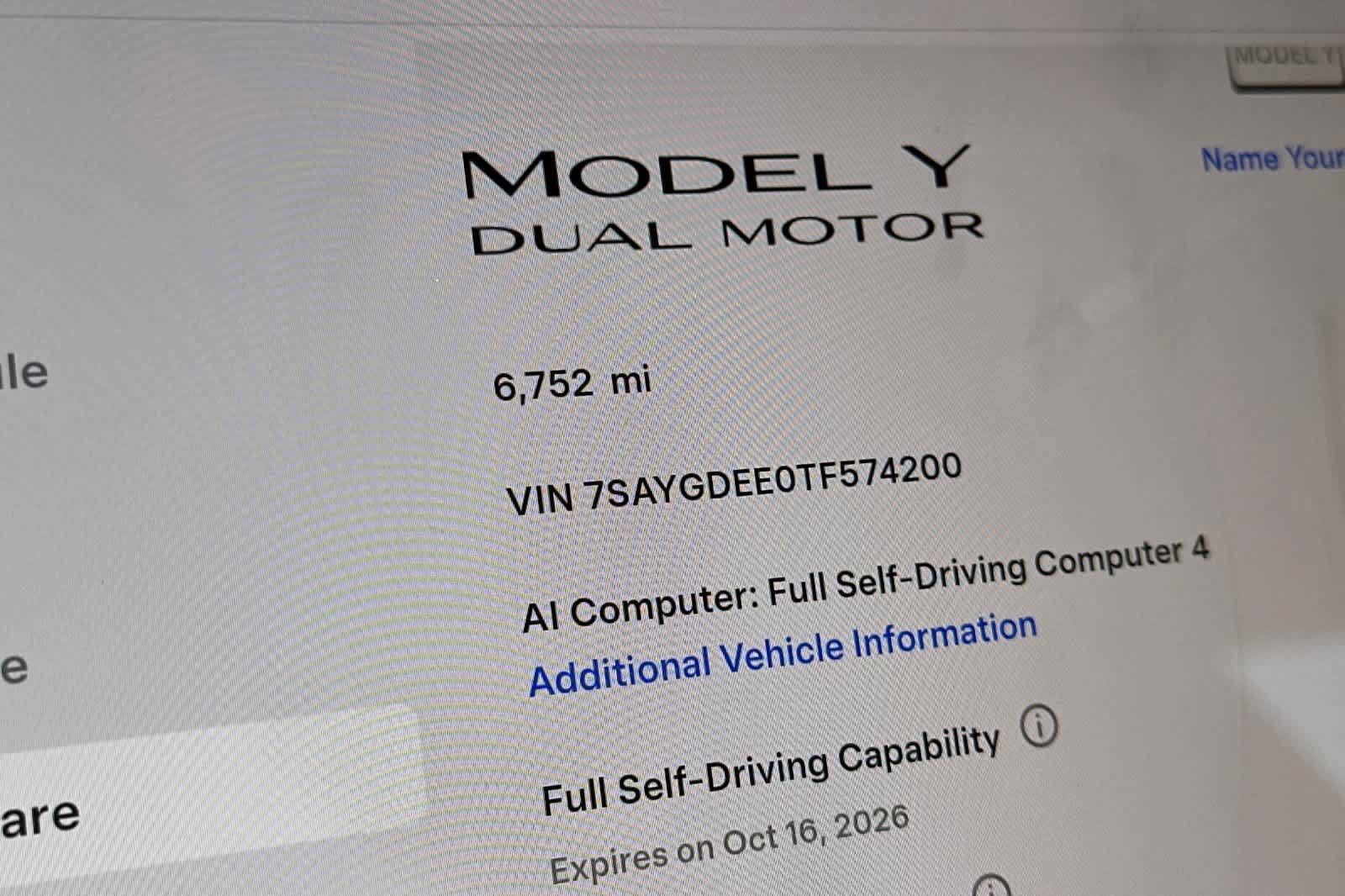 Used 2026 Tesla Model Y AWD image 25