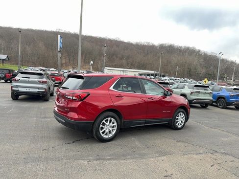 Used 2023 Chevrolet Equinox LT AWD/4WD image 5