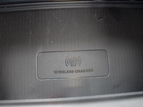 Used 2025 Jeep Grand Cherokee L Altitude image 29