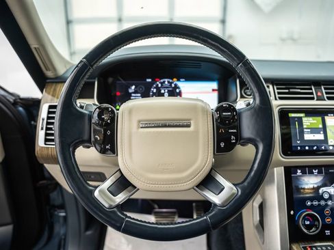 Used 2018 Land Rover Range Rover Long Wheelbase Autobiography AWD/4WD image 33