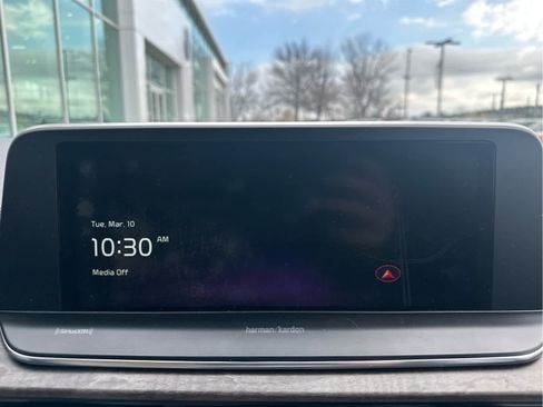 Used 2021 Kia Telluride SX image 12