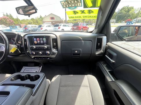 Used 2019 Chevrolet Silverado 1500 LT w/ LPO, Chrome Package AWD/4WD image 15