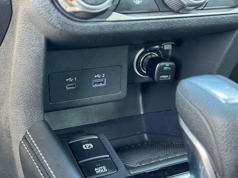 Used 2024 Nissan Kicks SV image 30