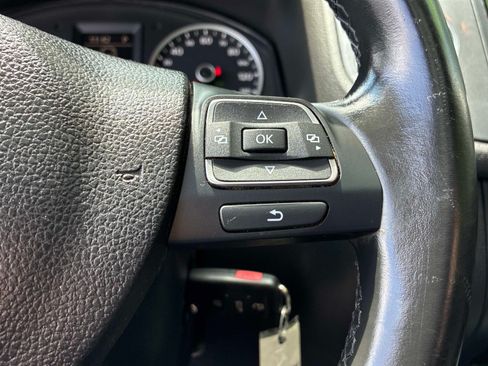 Used 2013 Volkswagen Tiguan S AWD/4WD image 25
