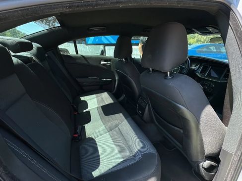 Used 2018 Dodge Charger SXT w/ Blacktop Package RWD image 22