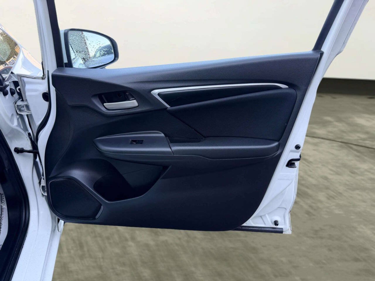 Used 2016 Honda Fit LX image 25