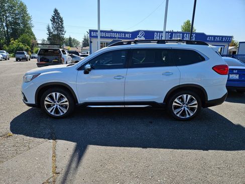 Used 2019 Subaru Ascent Touring w/ Popular Package #3 AWD/4WD image 2