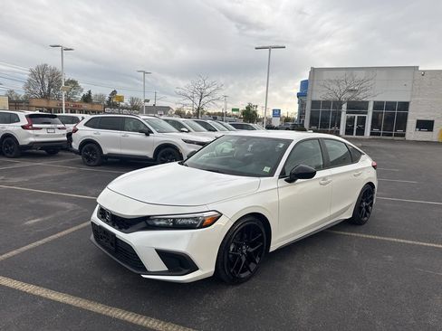 Certified 2023 Honda Civic Sport image 9