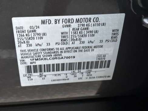 Certified 2024 Ford Explorer King Ranch w/ Technology Package image 37