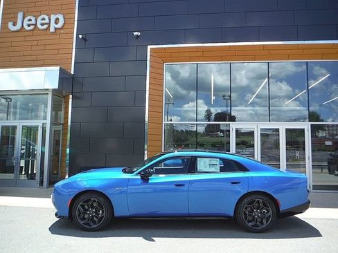 New 2026 Dodge Charger R/T AWD/4WD image 2