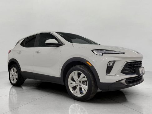 Used 2025 Buick Encore GX Preferred image 1