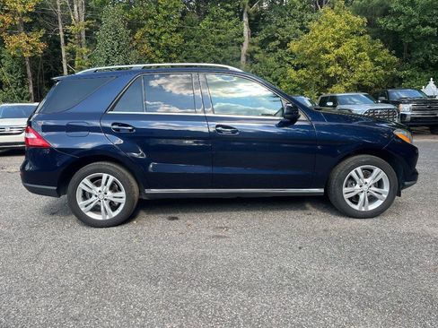 Used 2013 Mercedes-Benz ML 350 4MATIC image 4