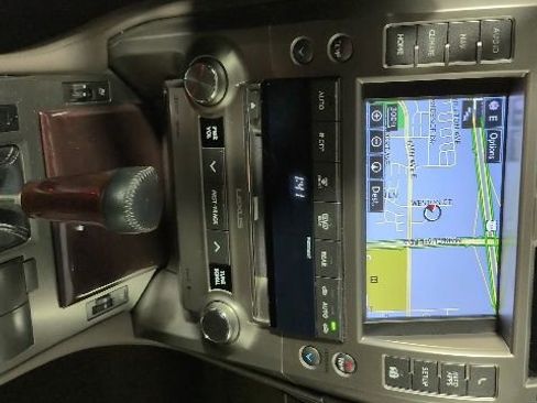 Used 2014 Lexus GX 460 w/ Premium Package AWD/4WD image 20