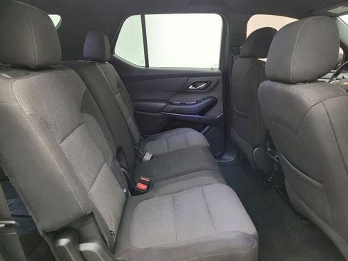 Used 2023 Chevrolet Traverse LT AWD/4WD image 19