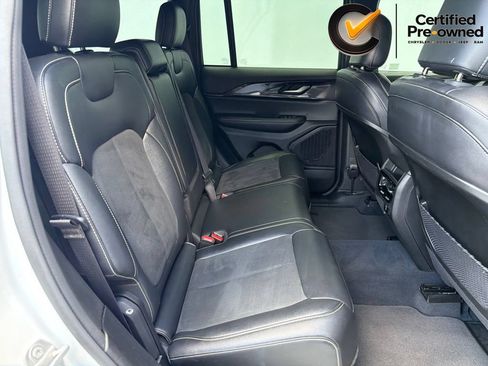 Certified 2023 Jeep Grand Cherokee Altitude AWD/4WD image 23