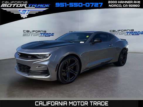 Used 2020 Chevrolet Camaro SS RWD image 1