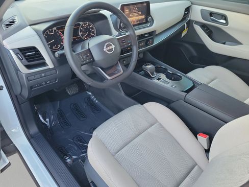 New 2025 Nissan Rogue SV image 23