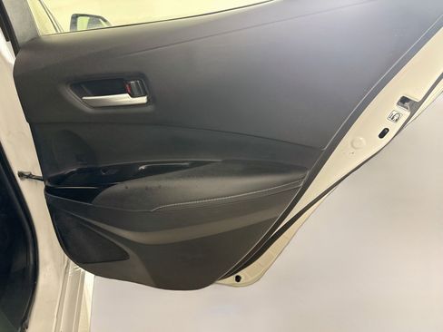 Used 2021 Toyota Corolla SE FWD image 28