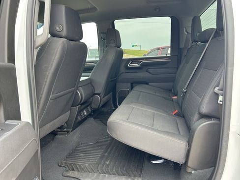 Used 2025 Chevrolet Silverado 2500 LT w/ Convenience Package AWD/4WD image 9