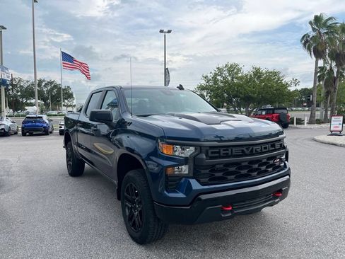Used 2023 Chevrolet Silverado 1500 Custom Trail Boss w/ LPO, Dark Essentials Package AWD/4WD image 3