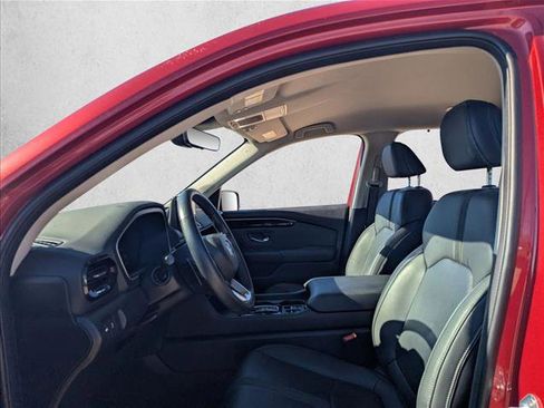 Used 2023 Honda Pilot EX-L image 9