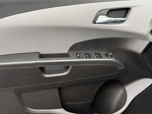 Used 2012 Chevrolet Sonic LTZ FWD image 14