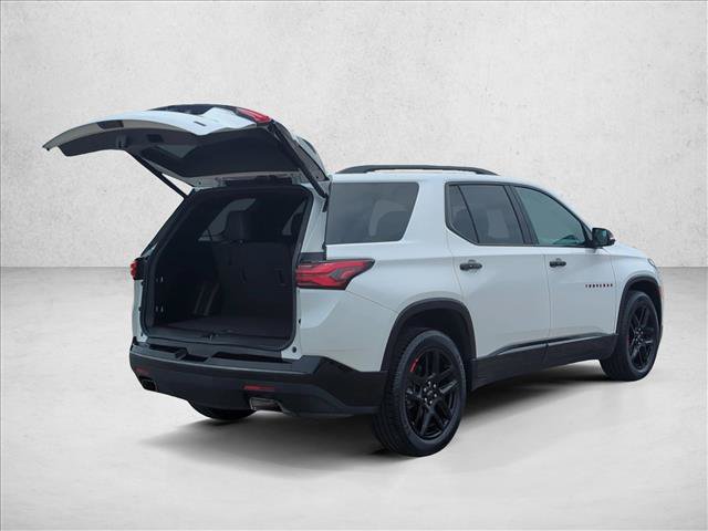 Used 2023 Chevrolet Traverse Premier w/ Redline Edition AWD/4WD image 5