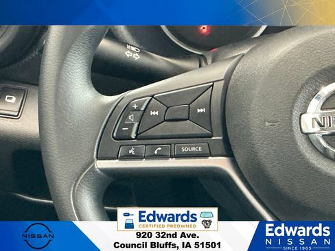 Used 2018 Nissan Kicks S FWD image 16