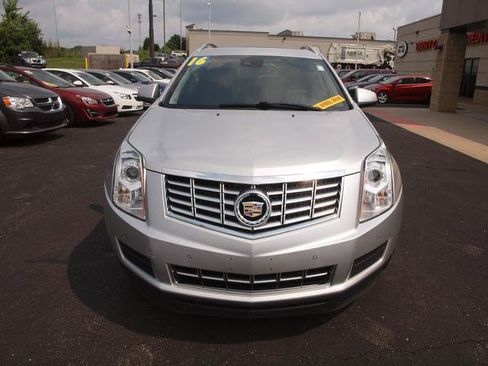 Used 2016 Cadillac SRX Luxury w/ Driver Awareness Package AWD/4WD image 4