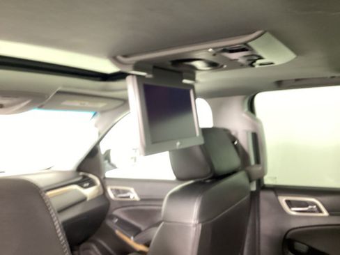 Used 2020 GMC Yukon XL Denali w/ Open Road Package image 32